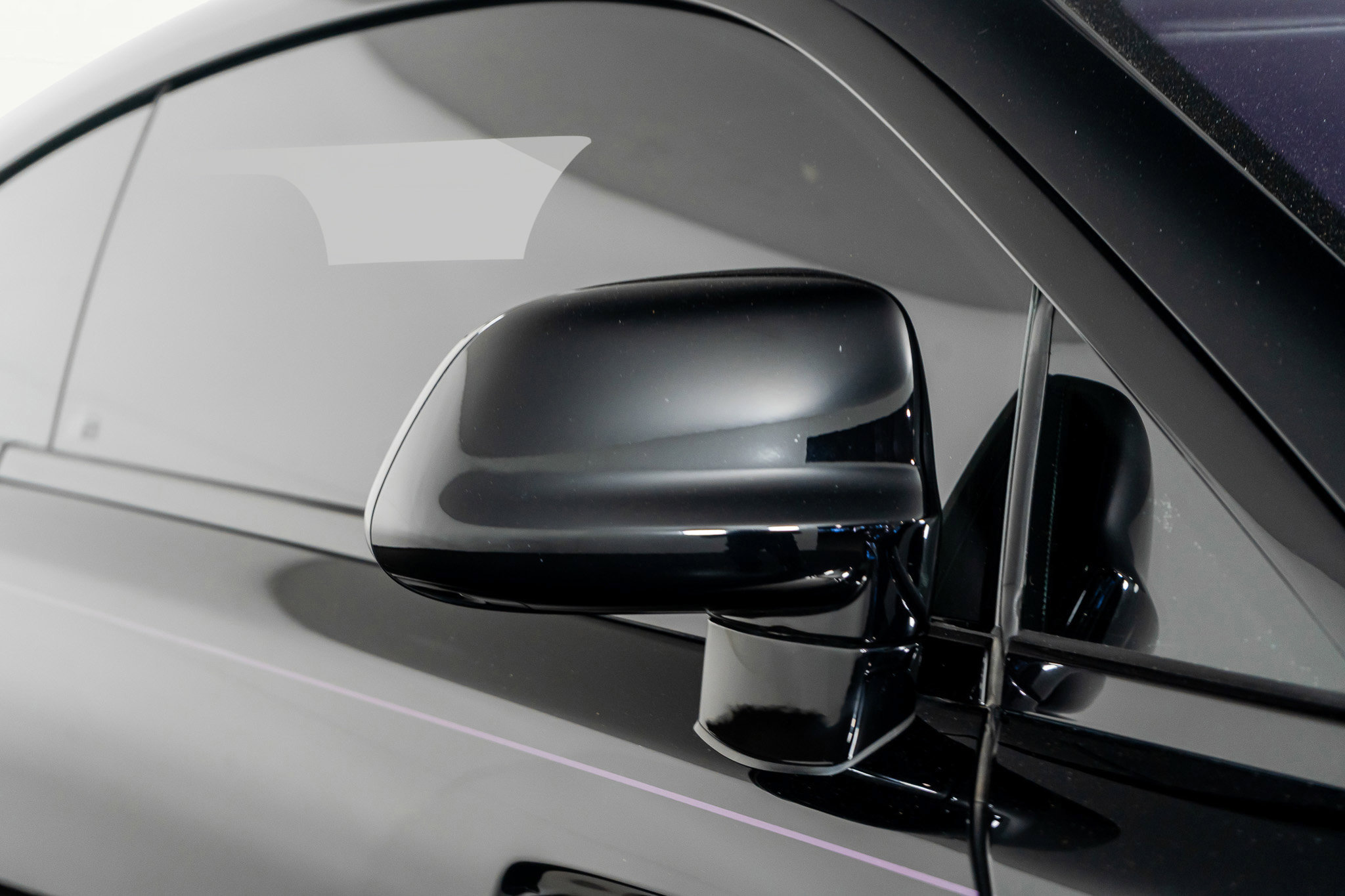 Used 2020 Rolls-Royce Wraith RWD image 26