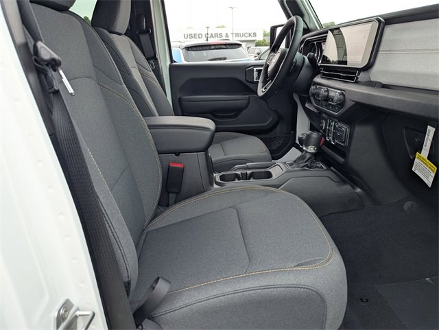 New 2025 Jeep Gladiator Sport image 30