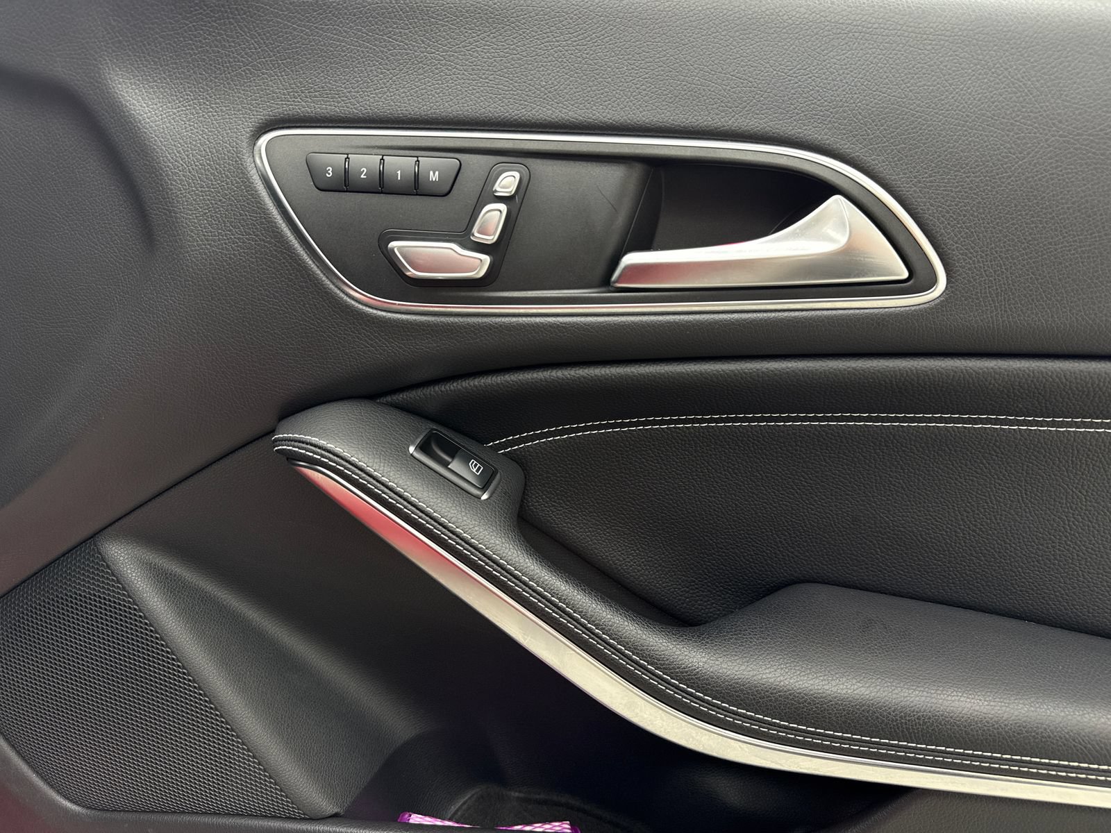 Used 2019 Mercedes-Benz CLA 250 image 42