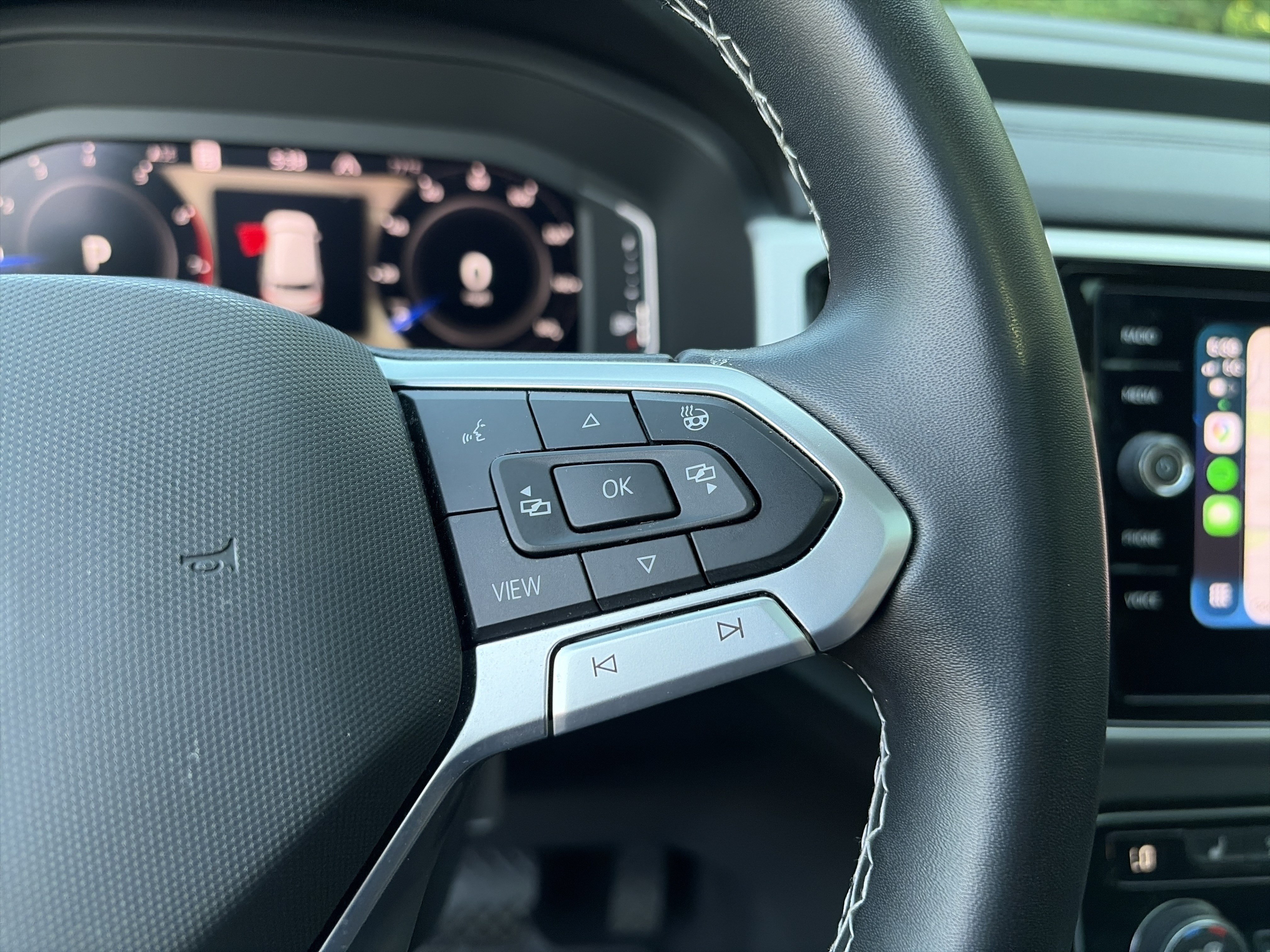 Used 2022 Volkswagen Atlas SEL AWD/4WD image 34