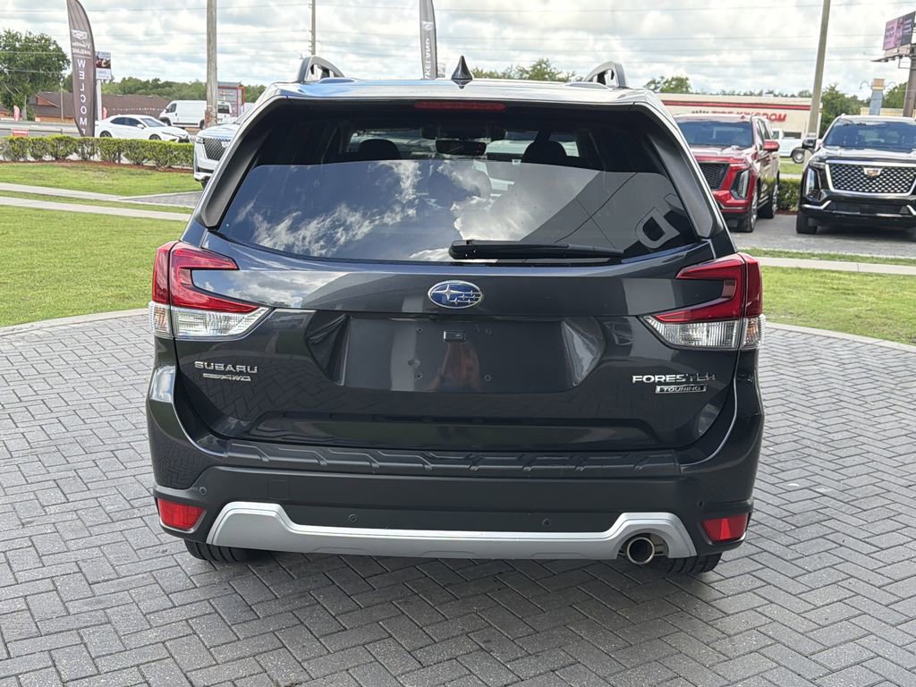 Used 2019 Subaru Forester Touring AWD/4WD image 5