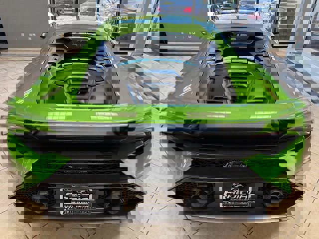 Used 2023 Lamborghini Huracan Tecnica image 14