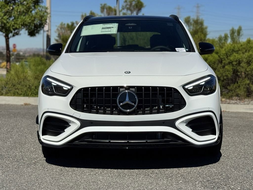 New 2025 Mercedes-Benz GLA 35 AMG 4MATIC image 5