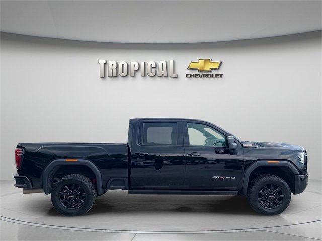 Used 2024 GMC Sierra 2500 AT4 w/ AT4 Premium Plus Package image 6