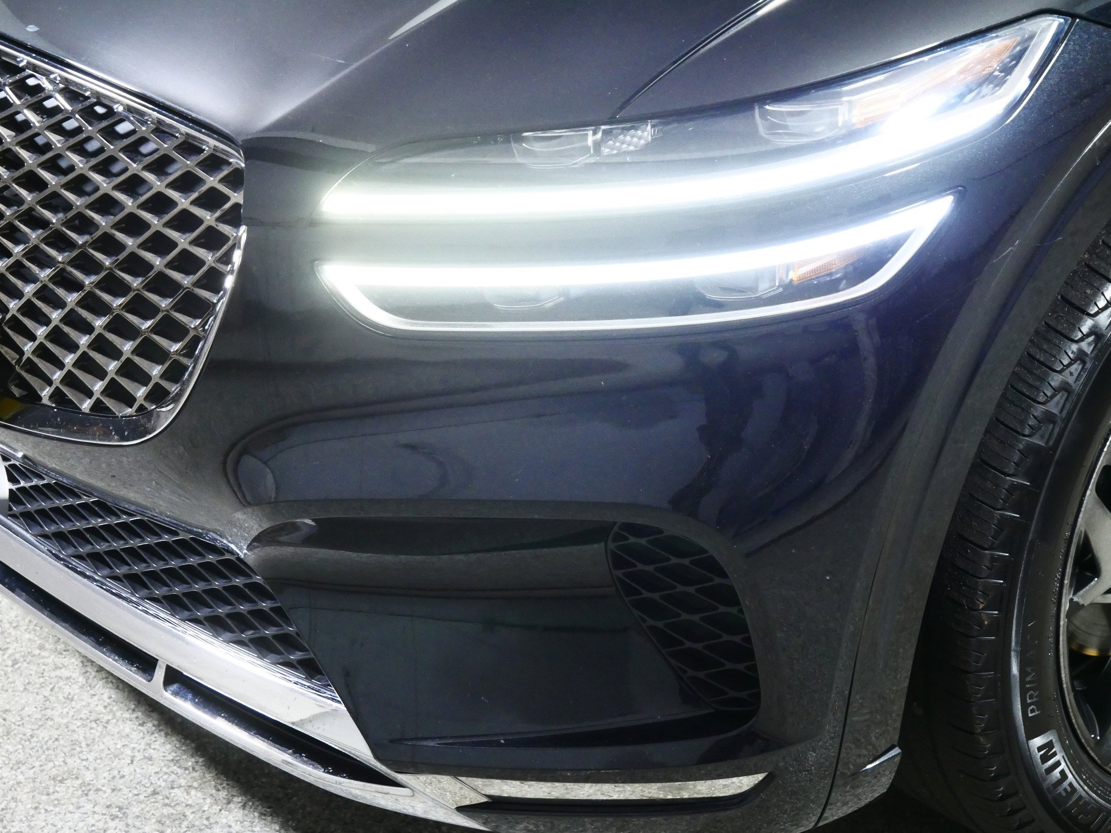 Certified 2022 Genesis GV70 2.5T w/ Select Package image 16