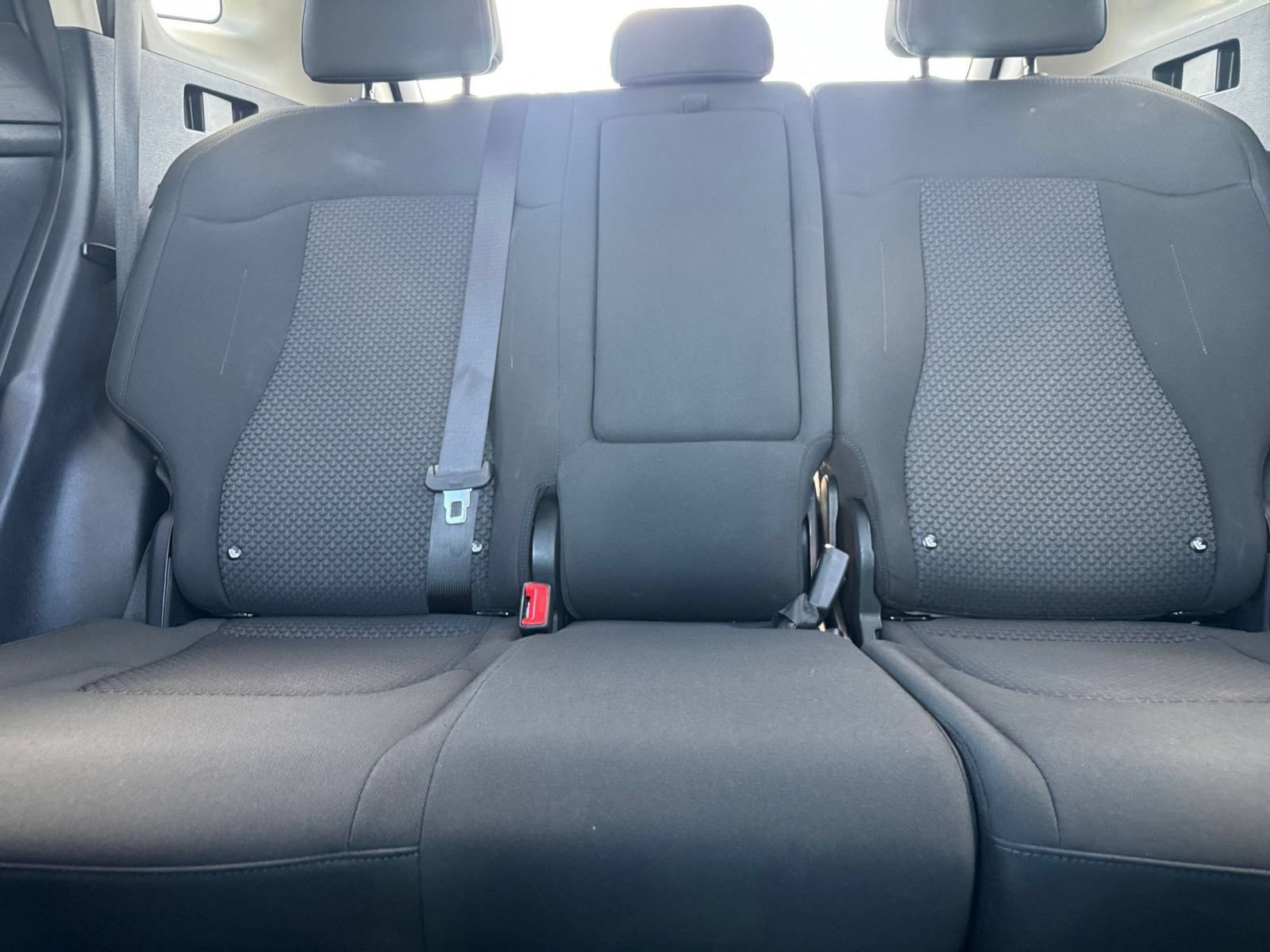 Used 2025 Kia Sportage LX FWD image 37