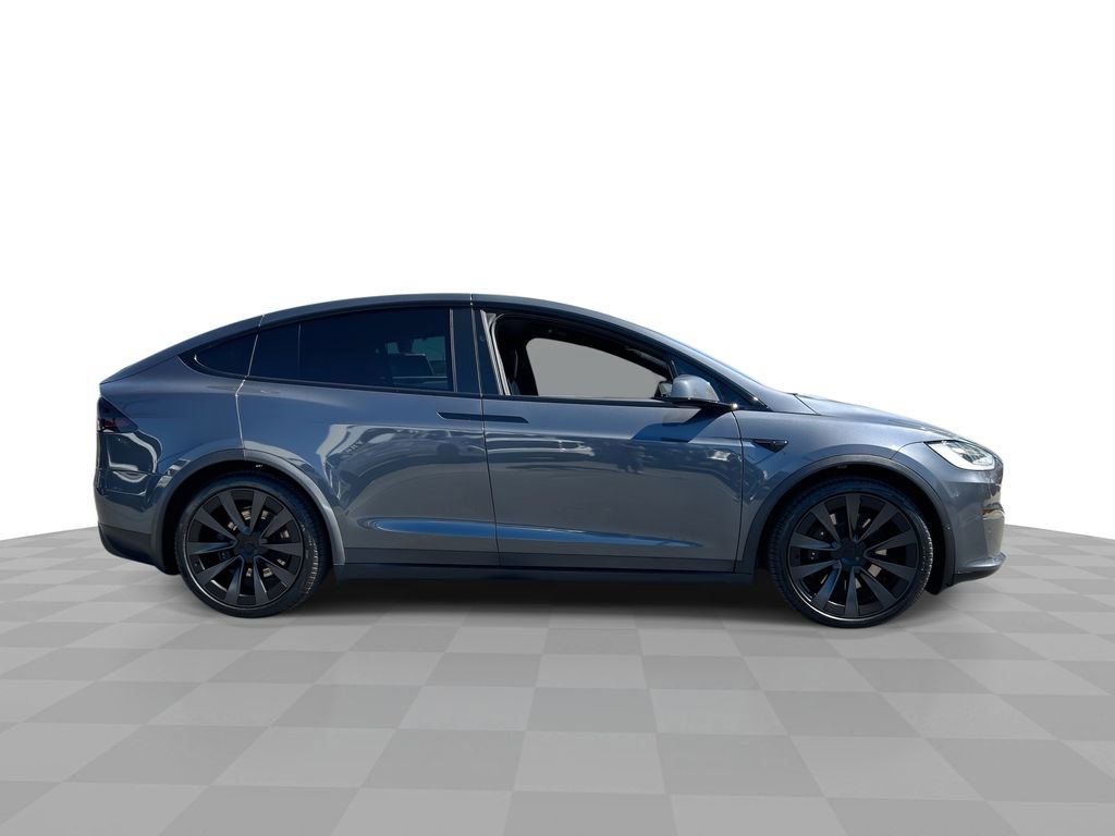 Used 2023 Tesla Model X Plaid image 9