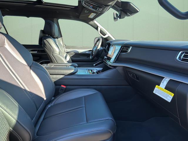 New 2026 Jeep Grand Wagoneer Limited image 41