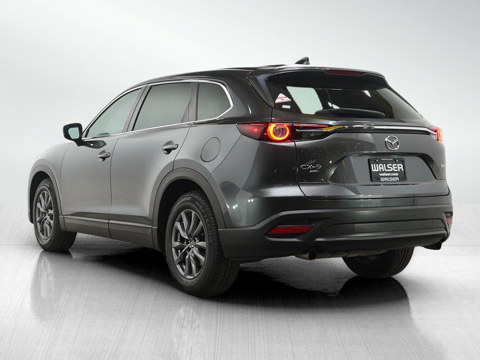 Used 2023 MAZDA CX-9 Touring image 3