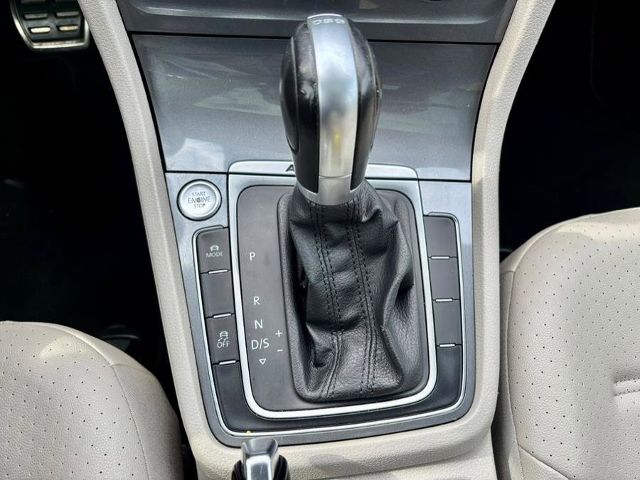 Used 2017 Volkswagen Golf Alltrack SEL image 23