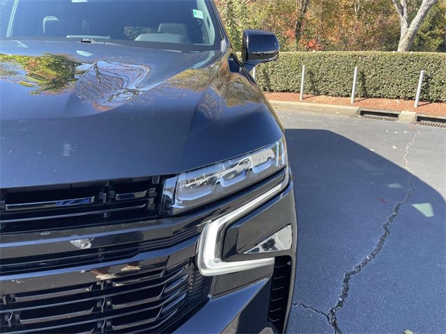 Used 2023 Chevrolet Suburban RST w/ Sport Performance Package image 41