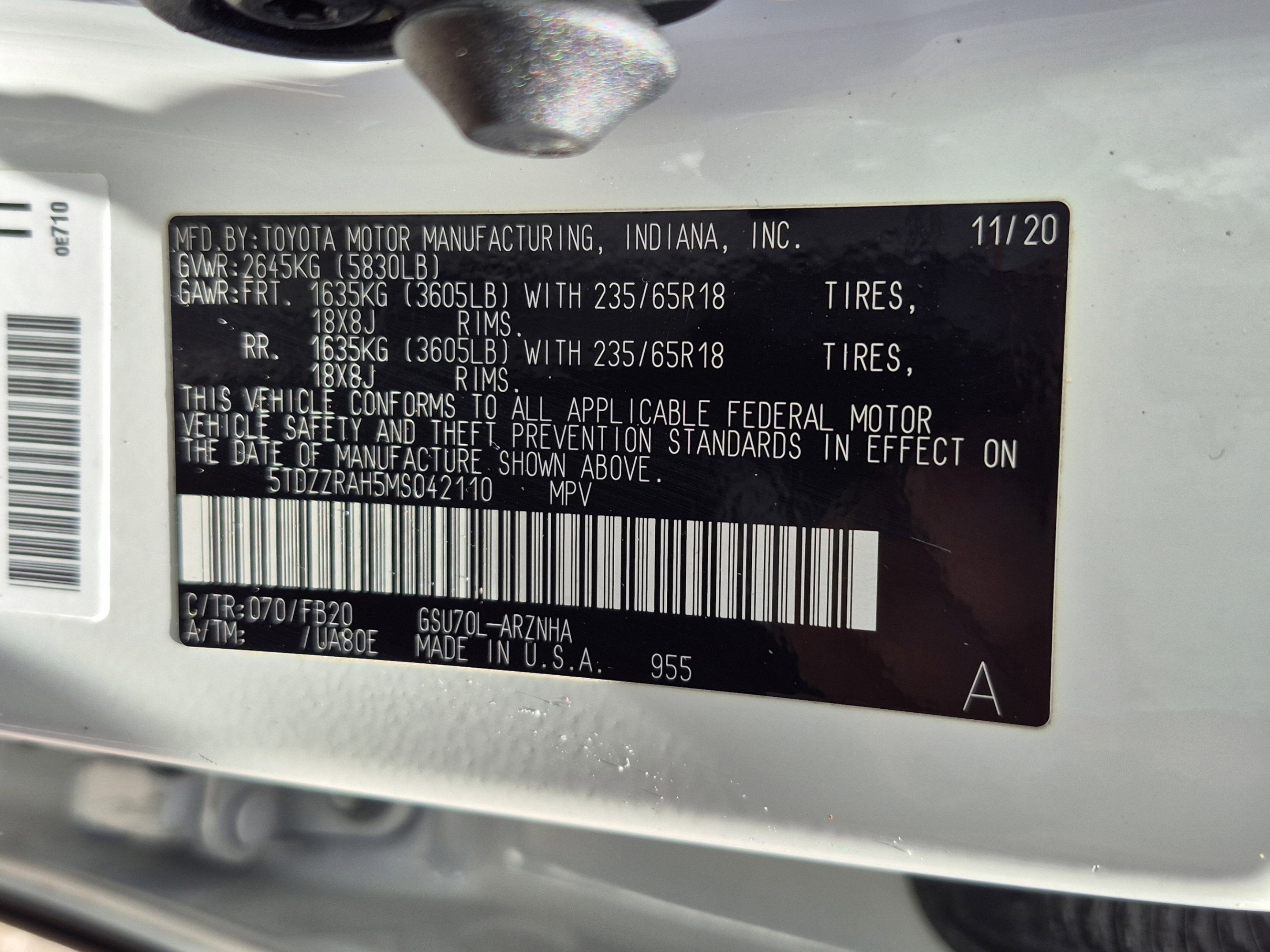 Used 2021 Toyota Highlander LE FWD image 34