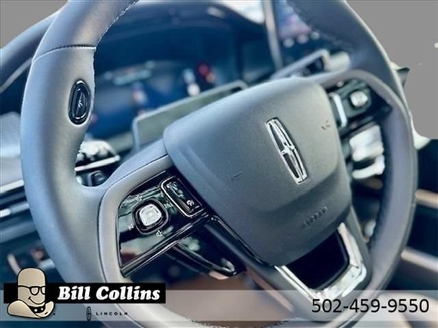 New 2024 Lincoln Corsair AWD w/ Equipment Group 102A image 13