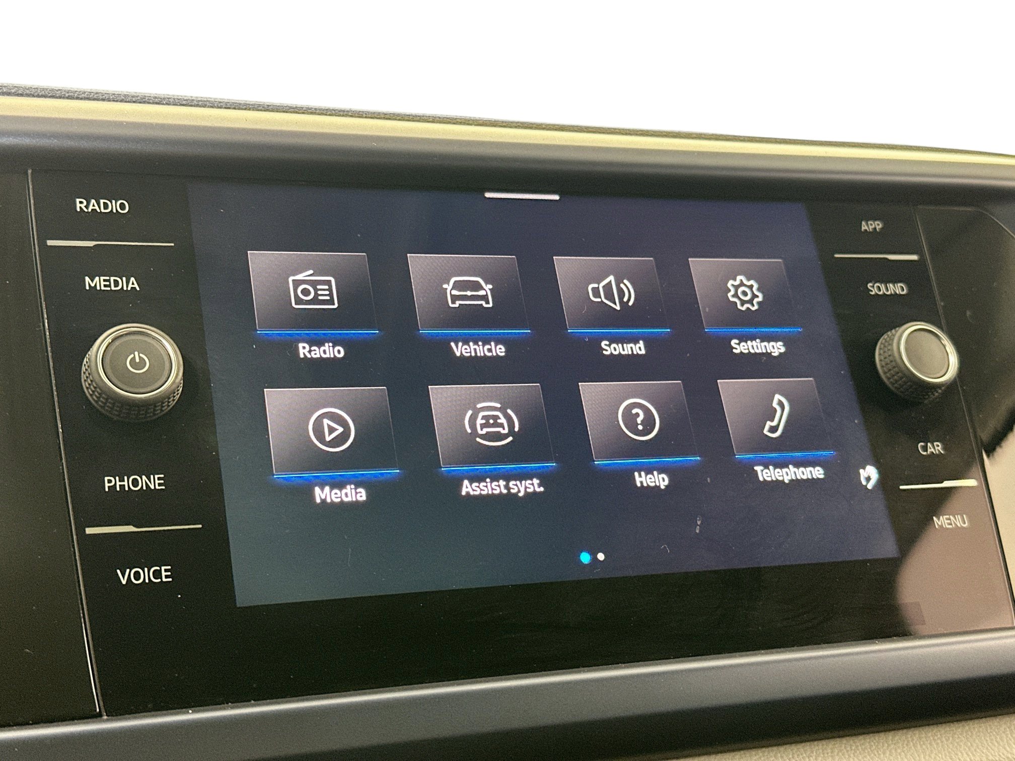 Used 2023 Volkswagen Taos SE image 14