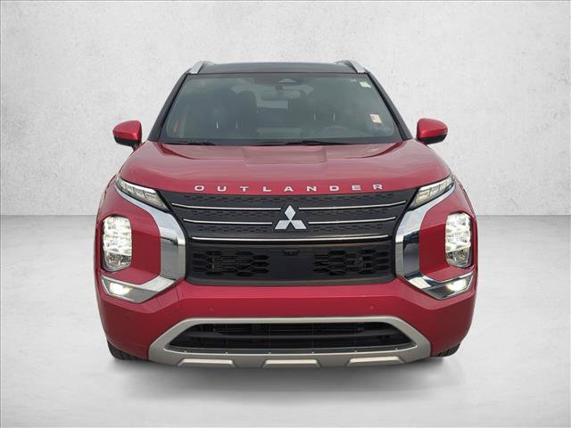 Used 2023 Mitsubishi Outlander SEL FWD image 3