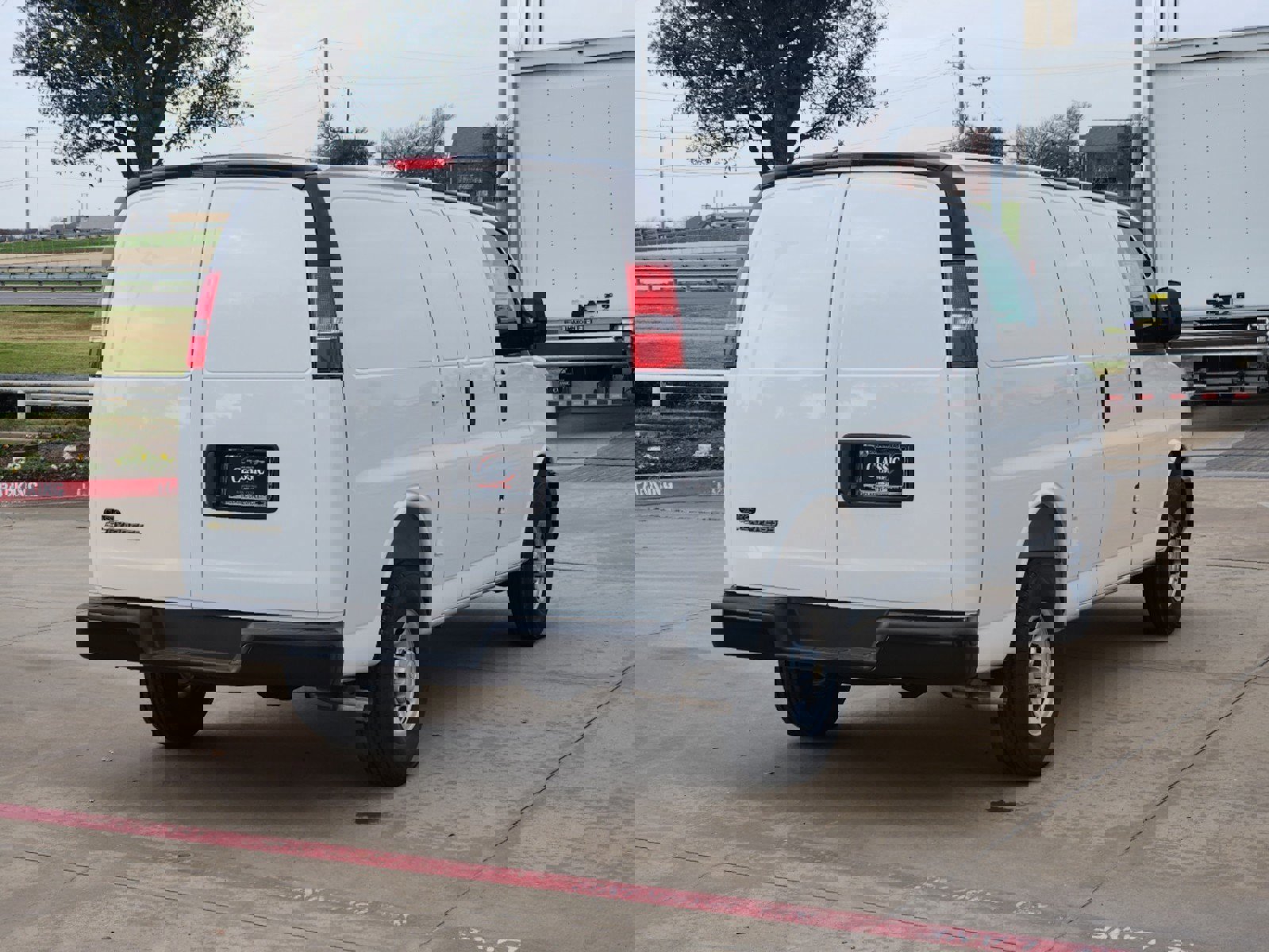 New 2025 Chevrolet Express 2500 w/ Driver Convenience Package image 13