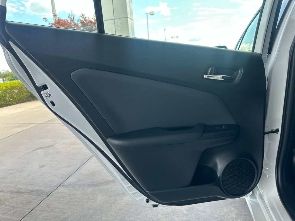 Certified 2022 Toyota Prius XLE FWD image 18