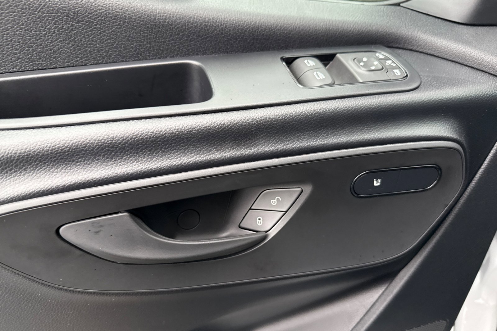 New 2025 Mercedes-Benz Sprinter 2500 image 11