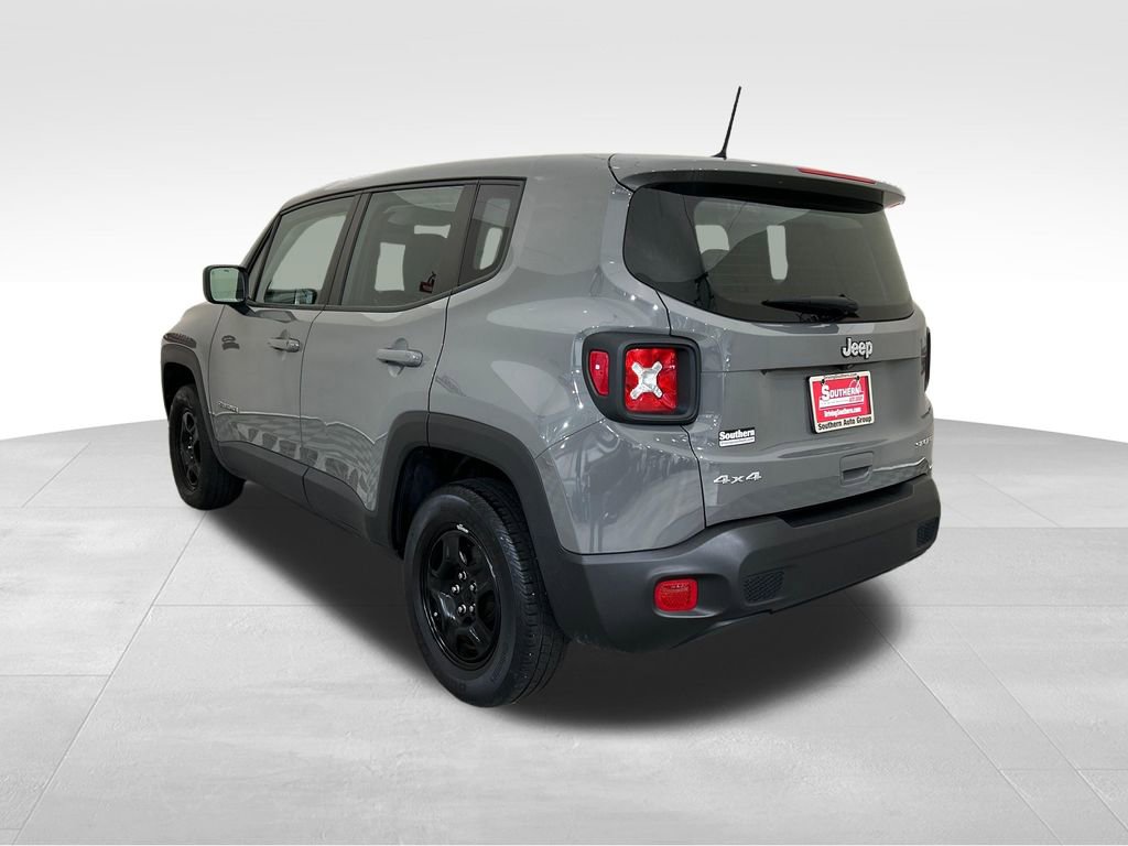 Used 2022 Jeep Renegade Sport AWD/4WD image 3