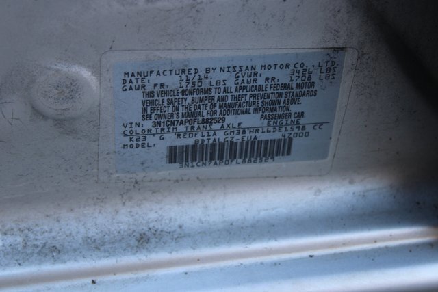 Used 2015 Nissan Versa SL image 25