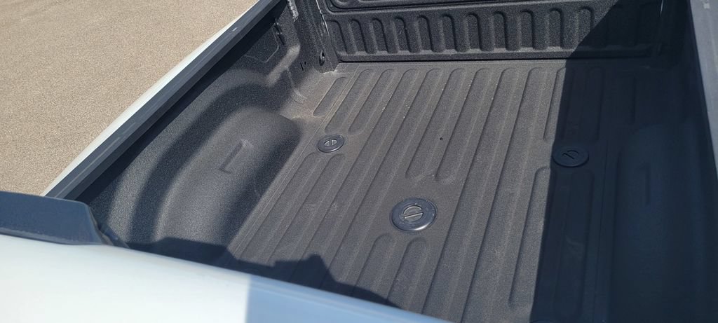 Used 2024 RAM 3500 Limited AWD/4WD image 19