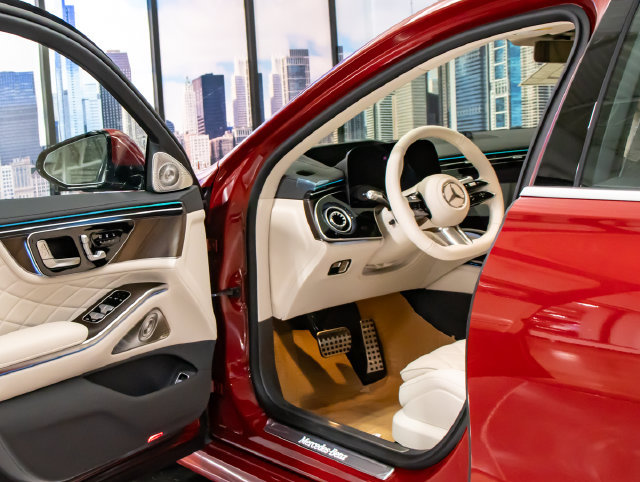 New 2027 Mercedes-Benz S 580 4MATIC Sedan image 13