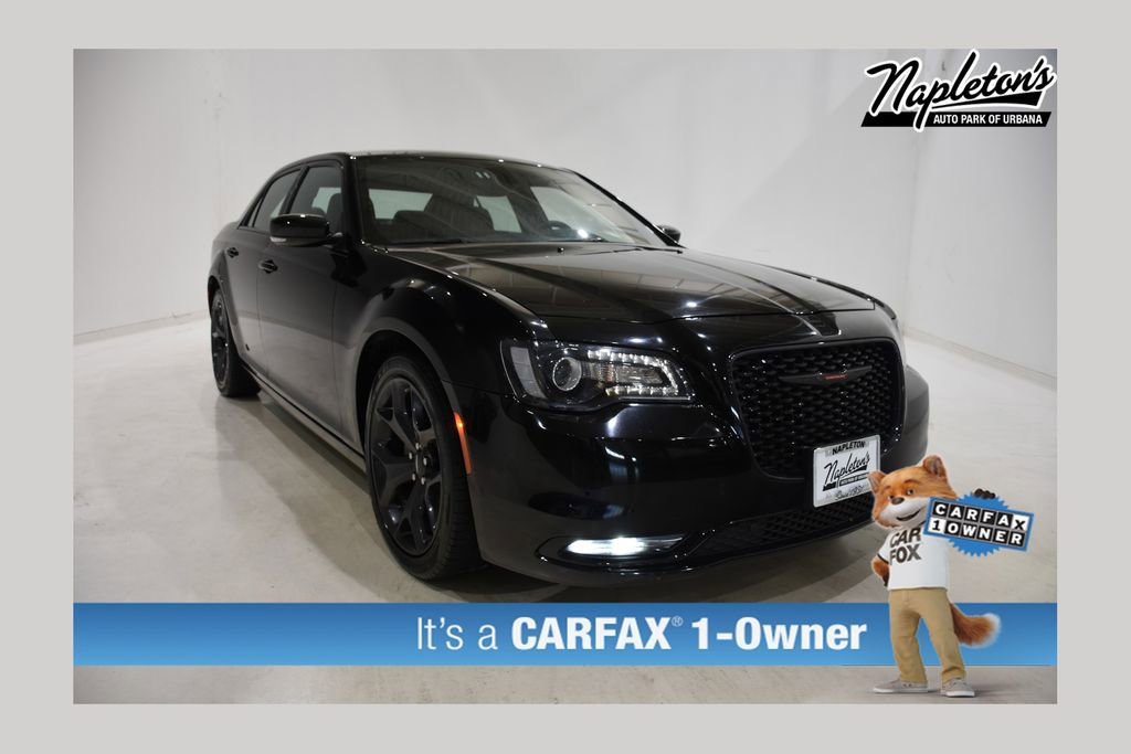 Used 2023 Chrysler 300 S