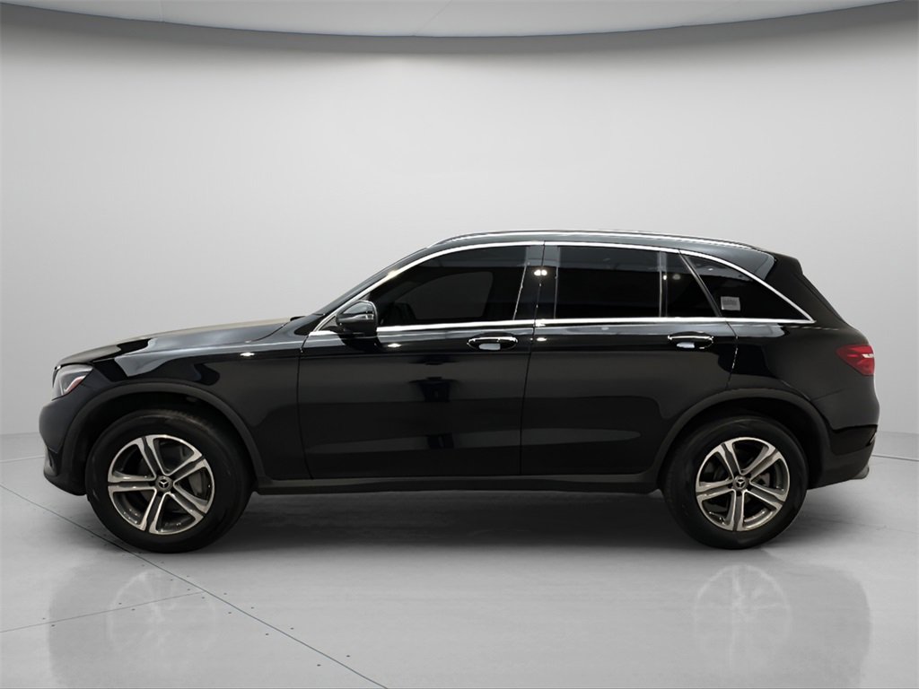 Used 2019 Mercedes-Benz GLC 300 4MATIC image 2
