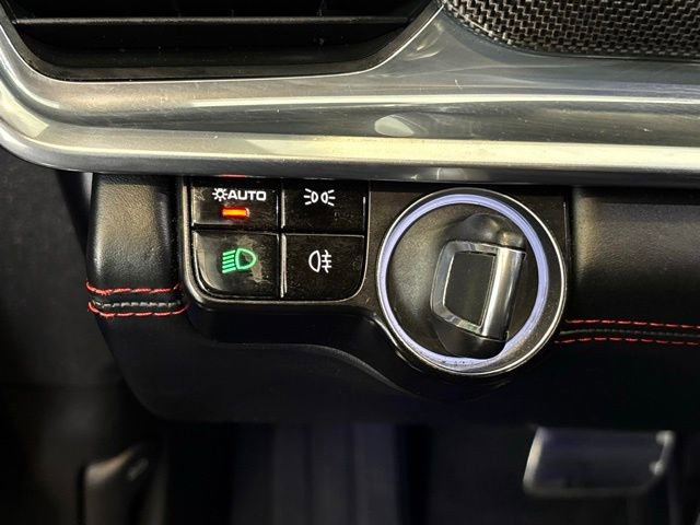 Used 2019 Porsche Panamera GTS image 19