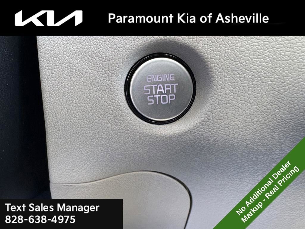 New 2026 Kia Sorento S w/ S Panoramic Sunroof Package image 14