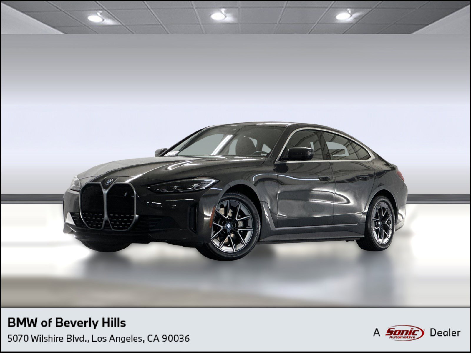 Used 2023 BMW i4 eDrive35 image 1