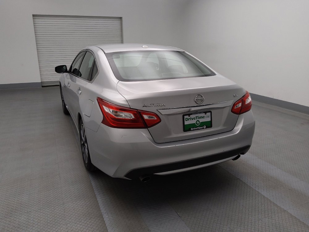 Used 2017 Nissan Altima 2.5 SL FWD image 6