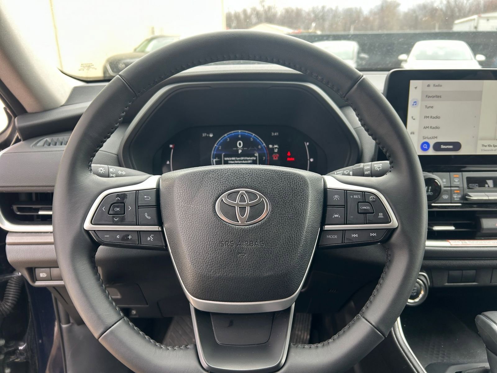 Used 2025 Toyota Grand Highlander FWD image 30