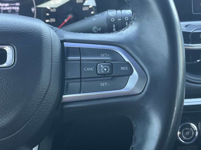 Used 2022 Jeep Compass Latitude image 27