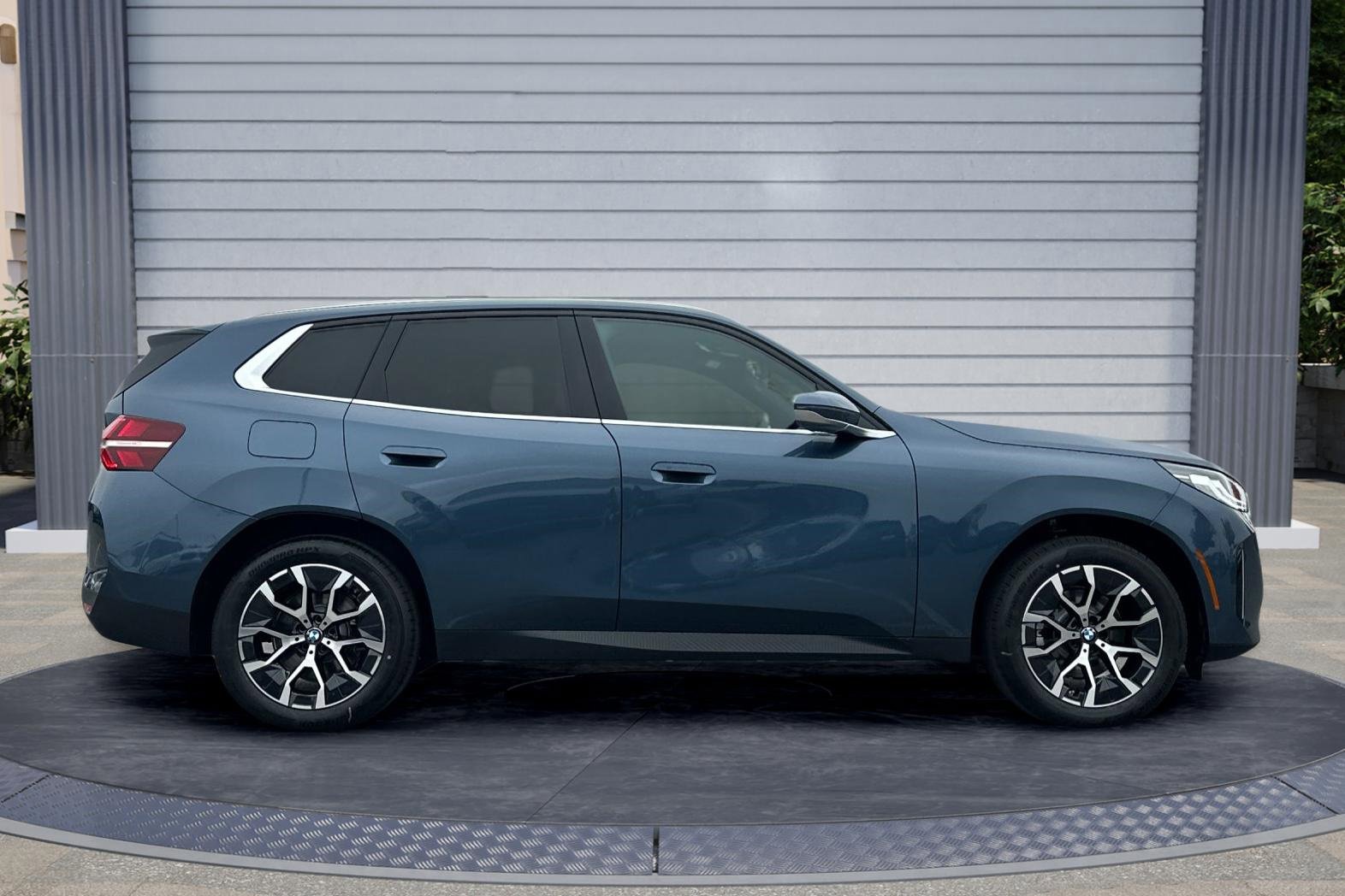 New 2026 BMW X3 xDrive30 w/ Convenience Package image 3