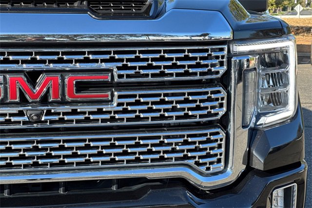 Used 2023 GMC Sierra 3500 Denali w/ Denali Black Diamond Edition image 54