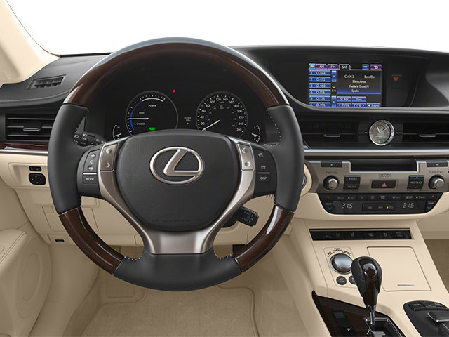 Used 2014 Lexus ES 300h w/ Luxury Package w/Bamboo Trim FWD image 9