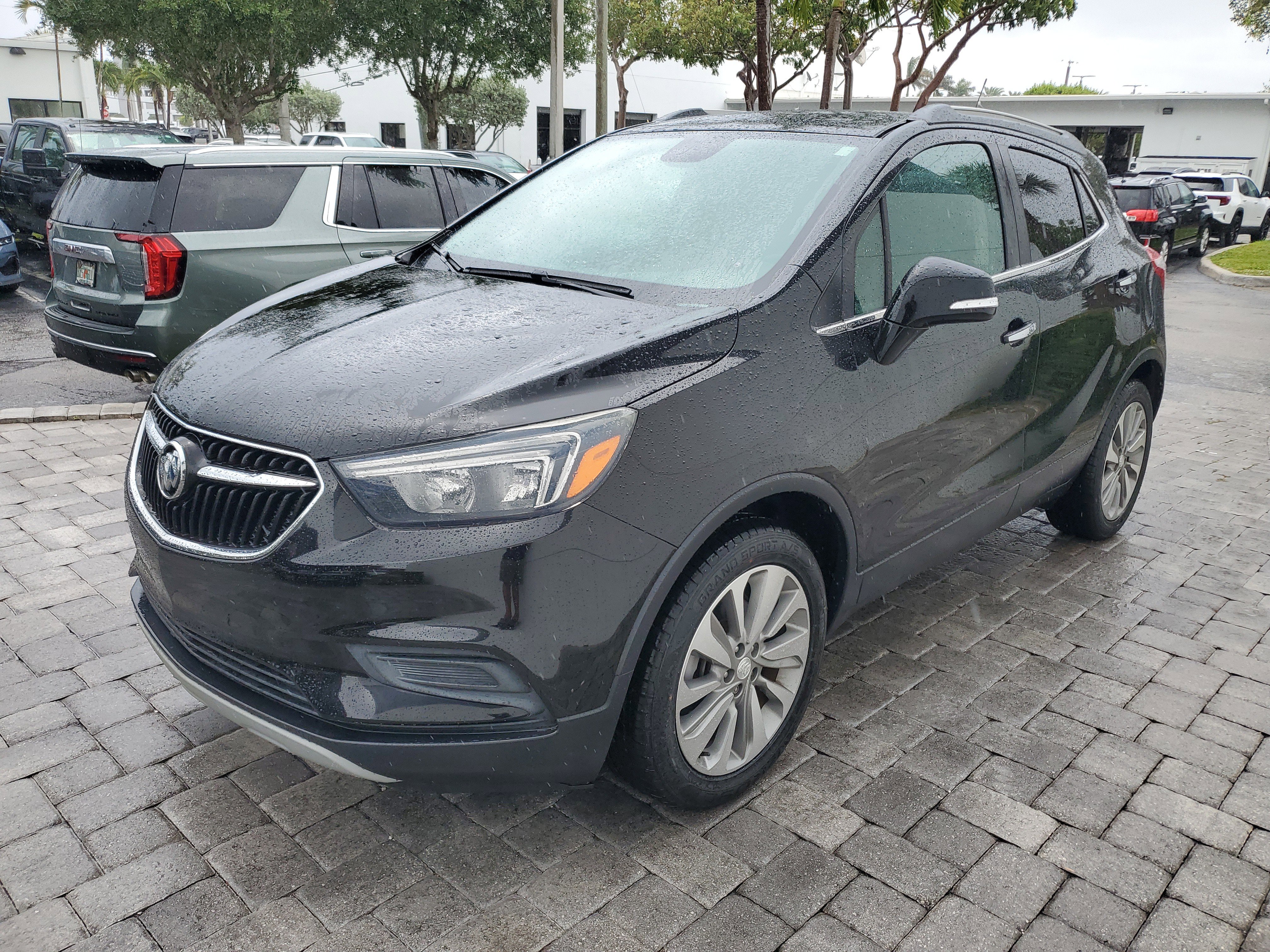 Used 2019 Buick Encore Preferred w/ Safety Package FWD image 3