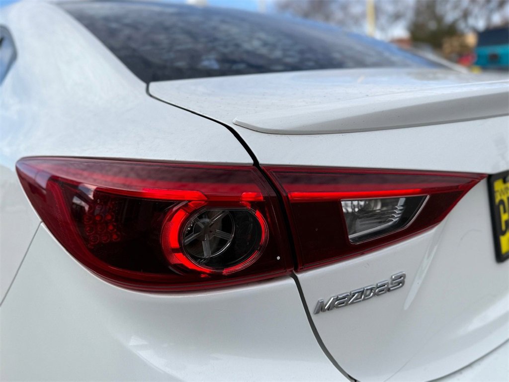 Used 2015 MAZDA MAZDA3 s Grand Touring image 37