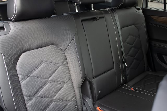 Used 2024 Volkswagen Atlas SE image 19