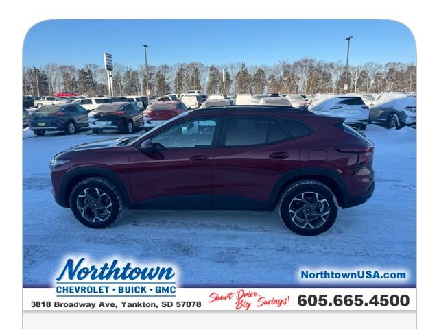 Used 2024 Chevrolet Trax LT w/ Driver Confidence Package image 34