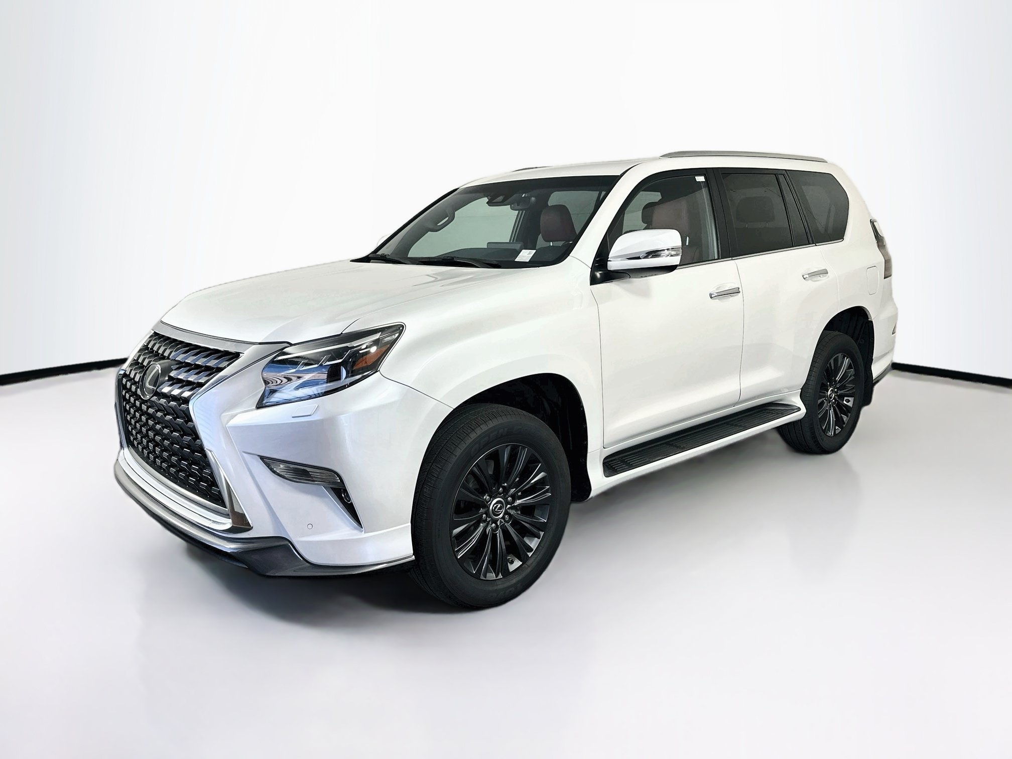 Used 2023 Lexus GX 460 Premium w/ Accessory Package AWD/4WD image 3