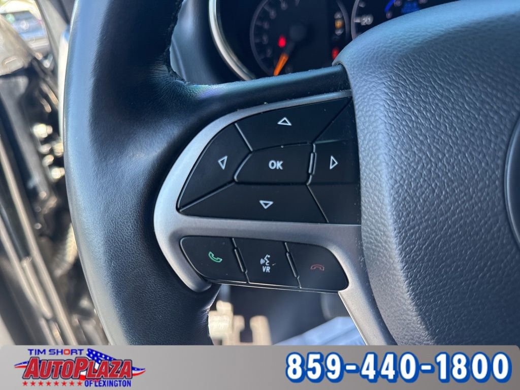 Used 2022 Jeep Grand Cherokee Limited image 17