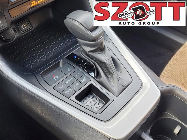 New 2025 Toyota RAV4 LE image 31