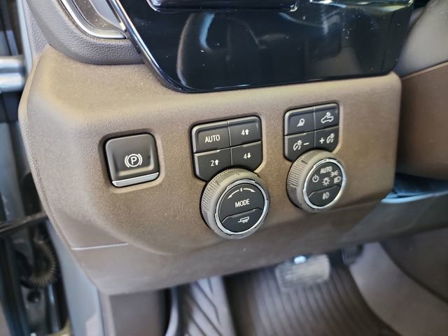 Used 2025 Chevrolet Silverado 1500 LTZ AWD/4WD image 11