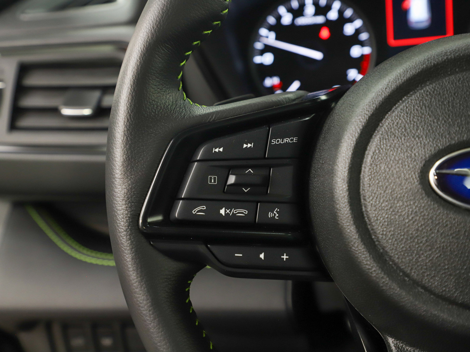 Certified 2025 Subaru Ascent Onyx Edition w/ Onyx Package image 19