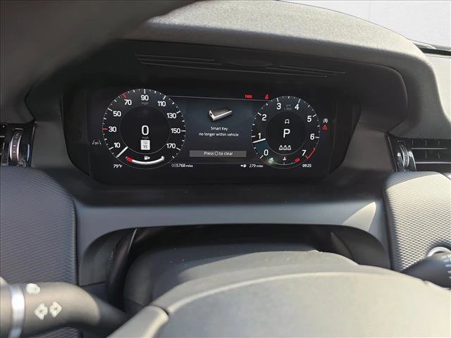 Certified 2024 Land Rover Discovery Sport Dynamic SE image 21