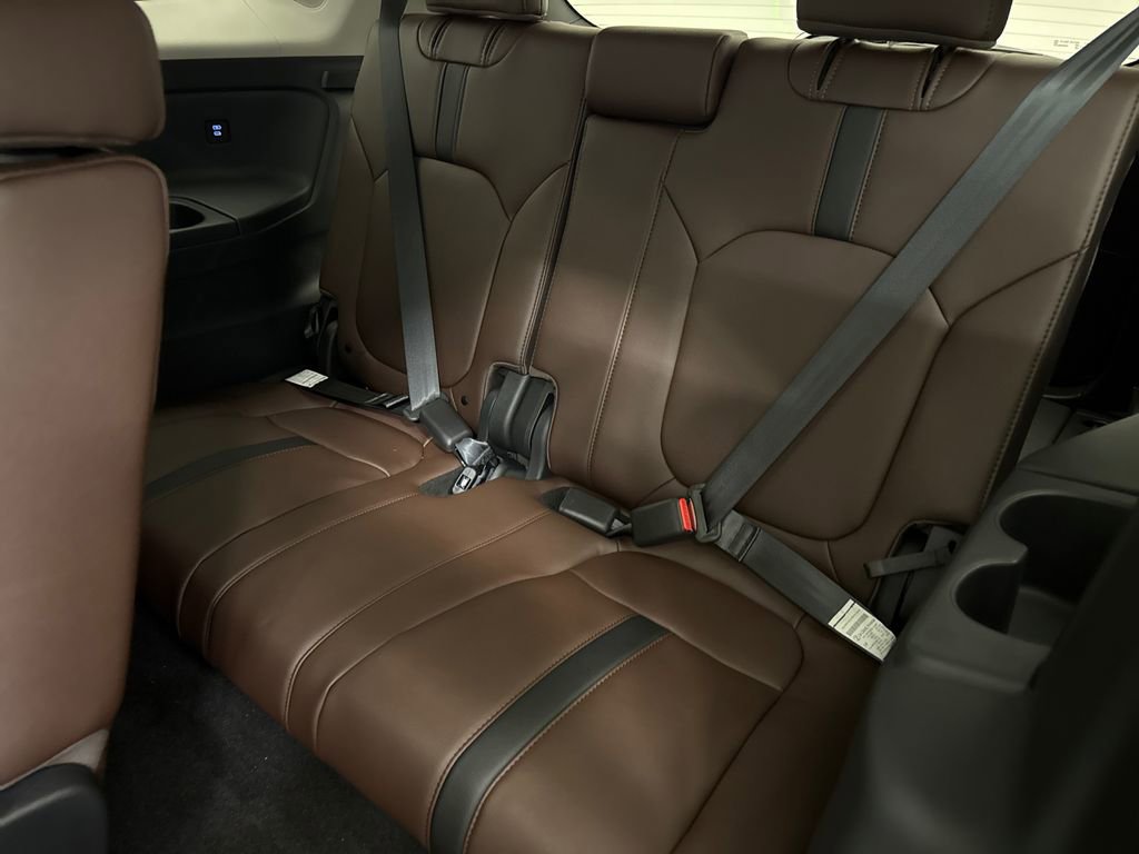 New 2026 Honda Pilot Touring image 18