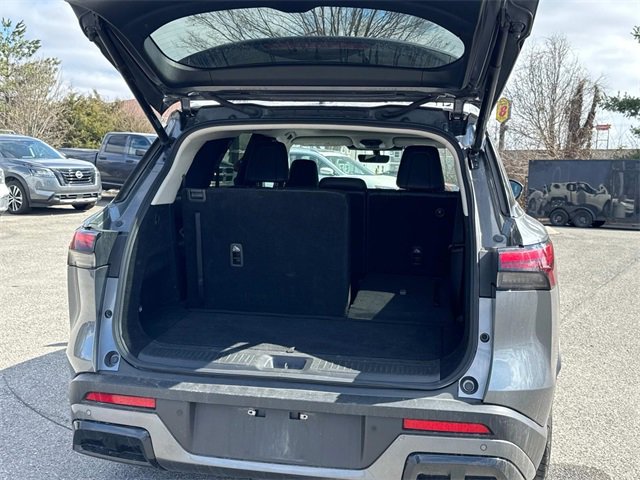 Used 2024 INFINITI QX60 Luxe image 13