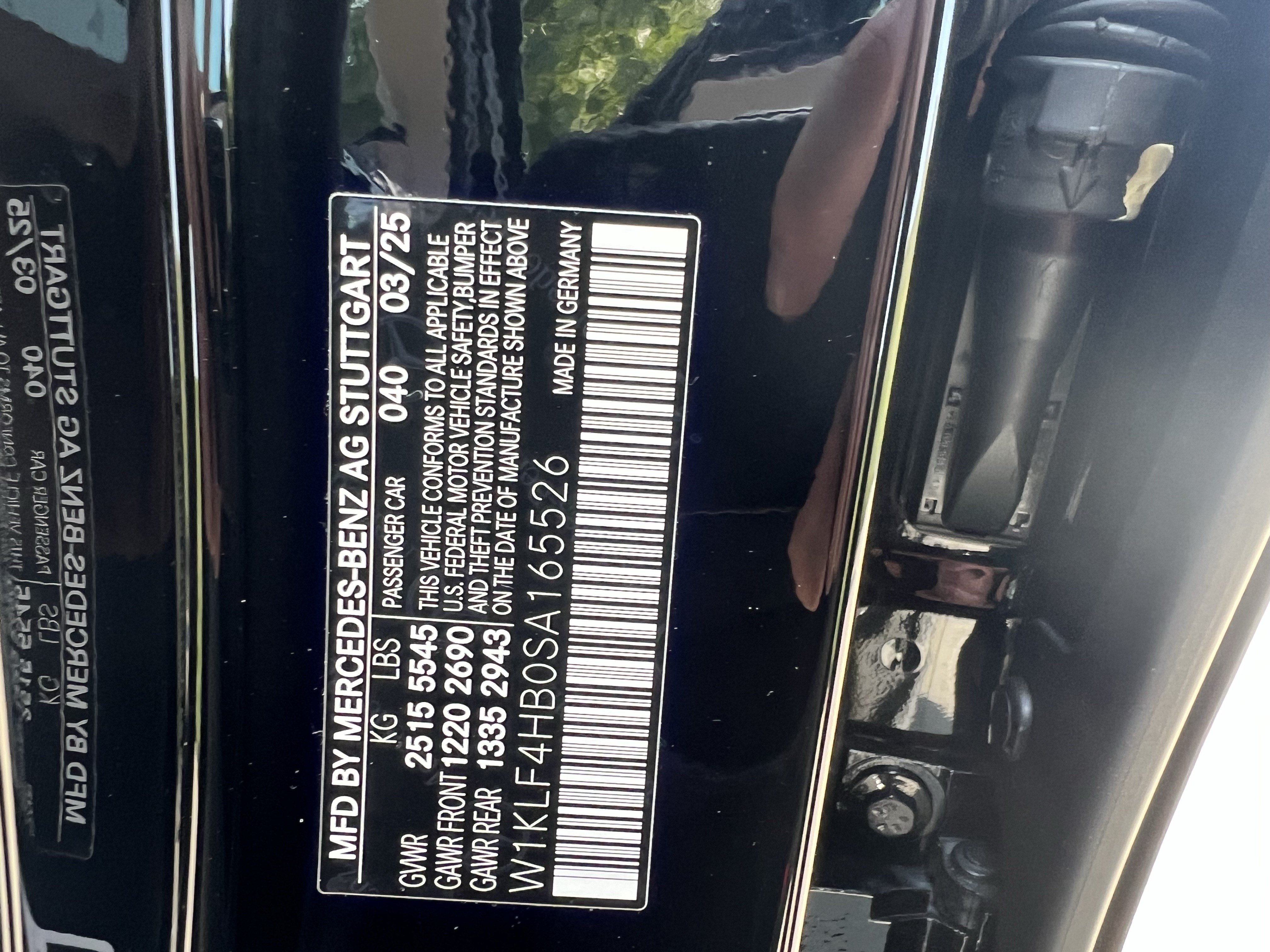 Used 2025 Mercedes-Benz E 350 4MATIC Sedan image 37